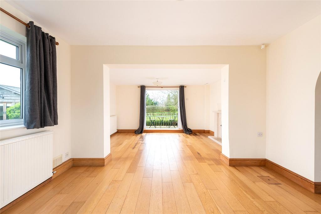 Dining/Family Room