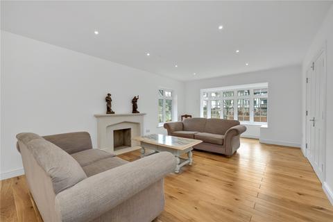 5 bedroom detached house for sale - Lammas Lane, Esher, Surrey, KT10