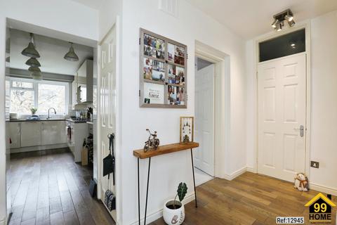 2 bedroom flat to rent - Wessex Court, London, SW15