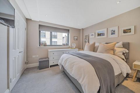 2 bedroom flat for sale, Wheatsheaf Terrace, Fulham