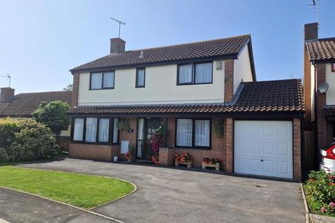 4 bedroom detached house for sale, Boundary Close, Weston-Super-Mare BS23