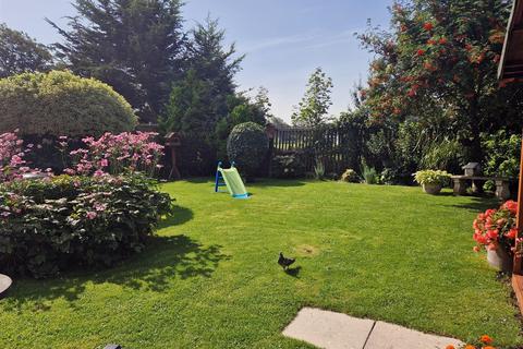 2 Boundary Close, Weston-super-mare, BS23 4LY