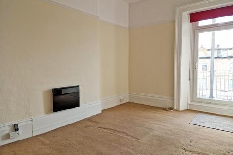 1 bedroom flat for sale, Upper Kewstoke Road, Weston-Super-Mare BS23