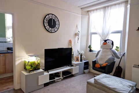 2 bedroom flat for sale, Victoria Quadrant, Weston-Super-Mare BS23