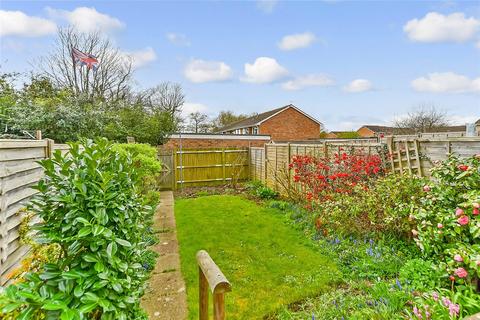 3 bedroom terraced house for sale, Bedgebury Close, Maidstone, Kent