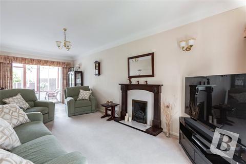 4 bedroom detached house for sale, Golf Links Avenue, Gravesend, Kent, DA11