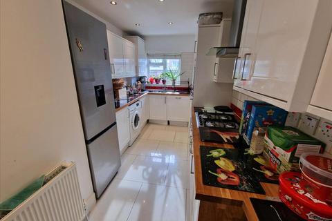 House share to rent - Conisborough Crescent, Catford, London, SE6