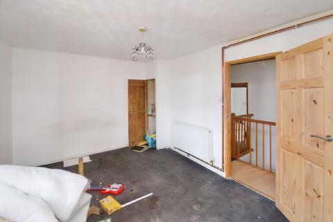 2 bedroom terraced house for sale, 68 Moor Street, Gloucester, Gloucestershire, GL1 4NJ