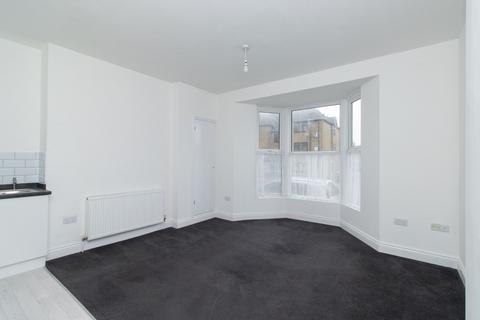 2 bedroom flat for sale, Addington Street, Margate, CT9
