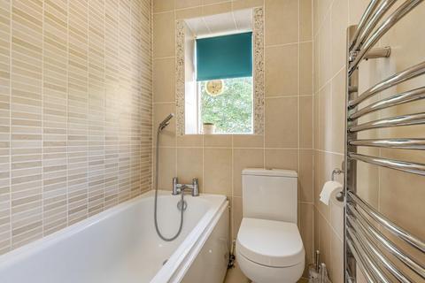 2 bedroom flat for sale, Stanwick Road, West Kensington