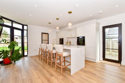 4 bedroom detached house for sale, Crow Hill, Broadstairs, Kent