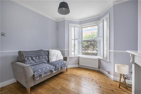 19 Oval Road, Croydon, CR0 6BG