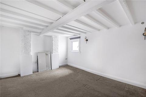 19 Oval Road, Croydon, CR0 6BG