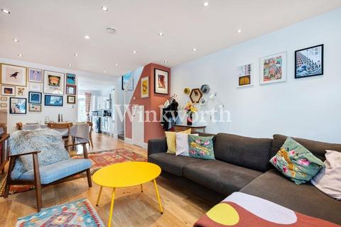 36 Spencer Road, London, N17 9UU