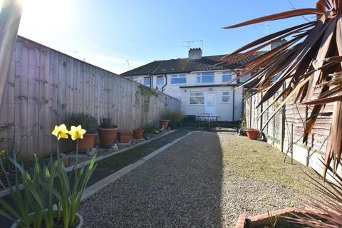 2 bedroom terraced house for sale, Mayland Avenue, East Riding of Yorkshire HU5