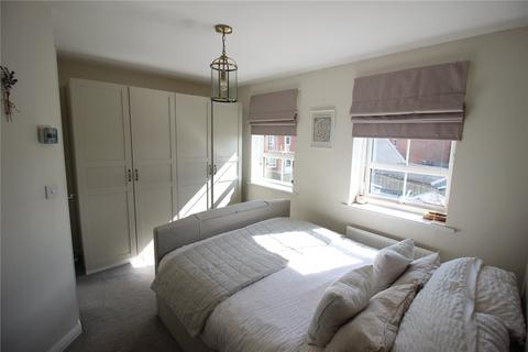 2 bedroom terraced house for sale, Catalina Close, Lee-On-The-Solent, Hampshire, PO13