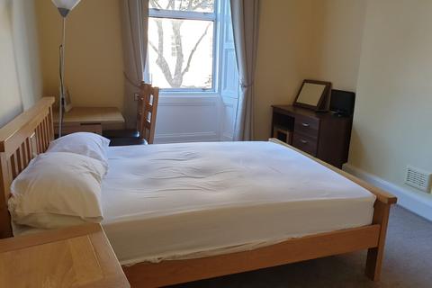 1 bedroom apartment to rent, 56, East Claremont Street, Edinburgh, EH7 4JR
