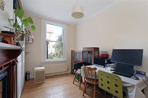 4 Drayton Grove, London, W13 0LA