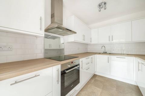 1 bedroom flat to rent, Royal Crescent, Holland Park, London, W11