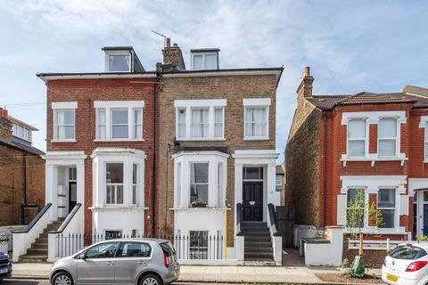 1 bedroom flat for sale - Haldon Road, West Hill, London, SW18