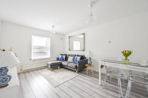 1 bedroom flat for sale, John Rennie Walk, Wapping, London, E1W