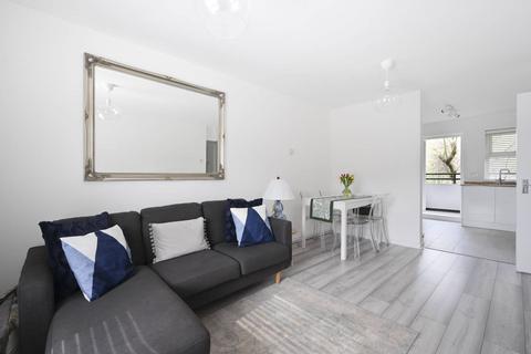 19 John Rennie Walk, London, E1W 3RN