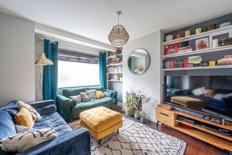 1 bedroom flat for sale - Kimble Road, South Wimbledon, London, SW19