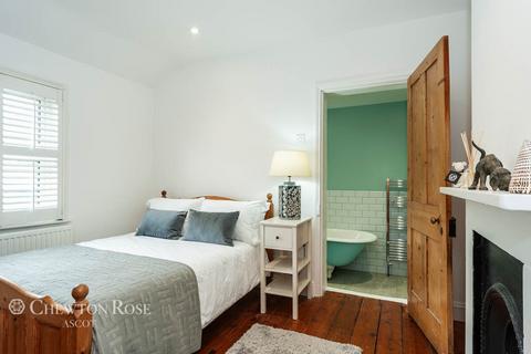 1 Course Road, Ascot, SL5 7HQ