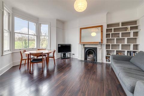2 bedroom flat for sale, Ferme Park Road, London, N4