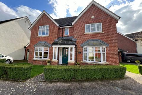 4 bedroom detached house for sale, Tuffs Road, Eye, IP23 7LY