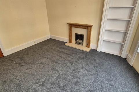 2 bedroom flat to rent, Kilmarnock Road, Newlands