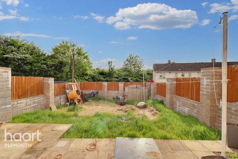 2 bedroom terraced house for sale, St Peters Road, Plymouth