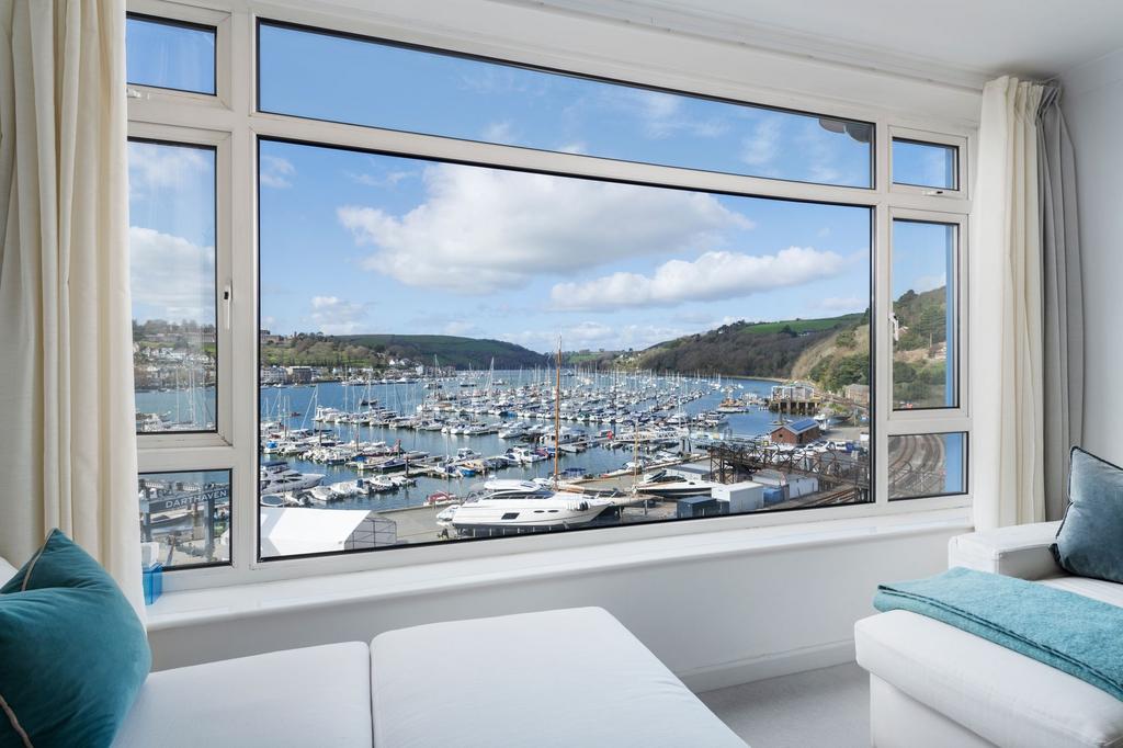 Living Room, Apt 1 Nautilus, Kingswear