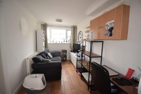 undefined, Frinton-on-Sea CO13