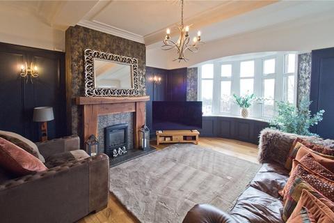 4 bedroom semi-detached house for sale, Banks Lane, Riddlesden, Keighley, West Yorkshire, BD20