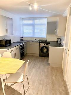2 bedroom flat to rent - Brixton, SW2