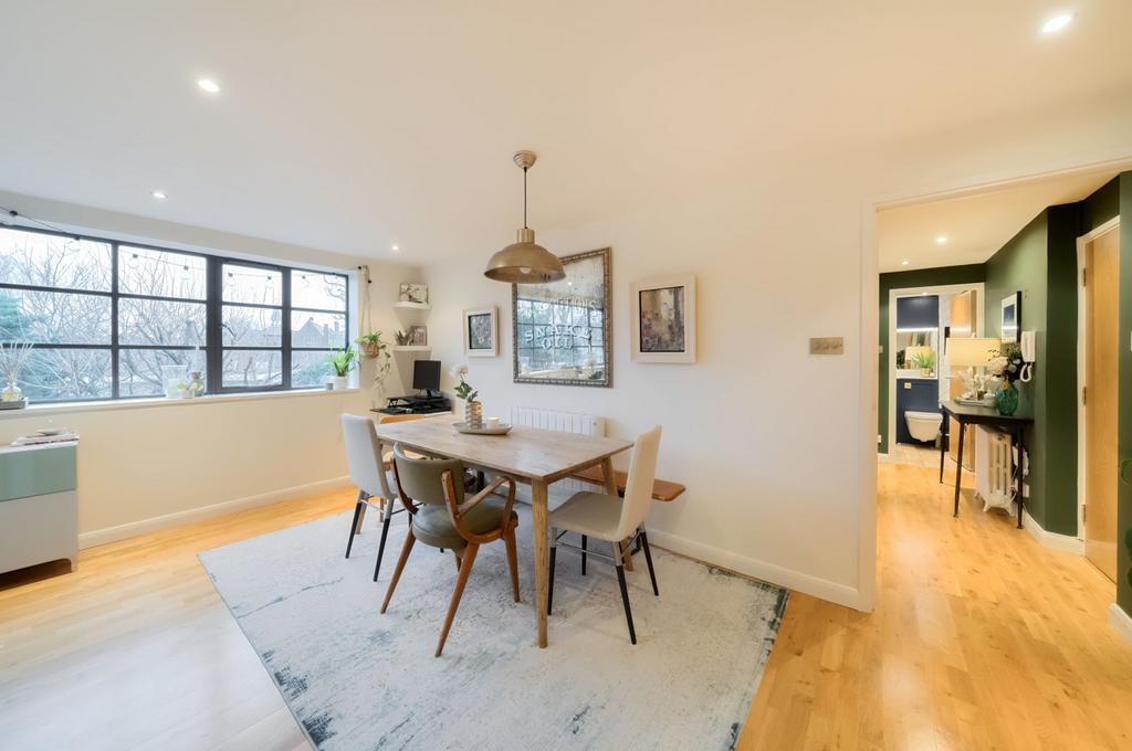 Alaska Buildings, Grange Road, SE1 2 bed apartment for sale £625,000