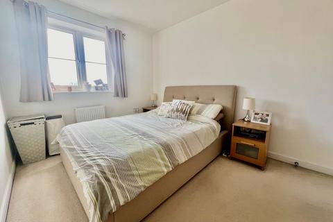2 bedroom apartment for sale, Honeysuckle Way, Didcot, OX11