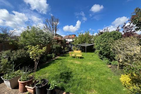 3 bedroom semi-detached house for sale, Windborough Road, Carshalton On The Hill, SM5