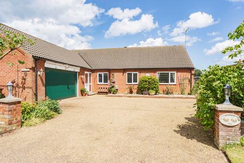 3 bedroom detached bungalow for sale, Cromer Road, Mundesley