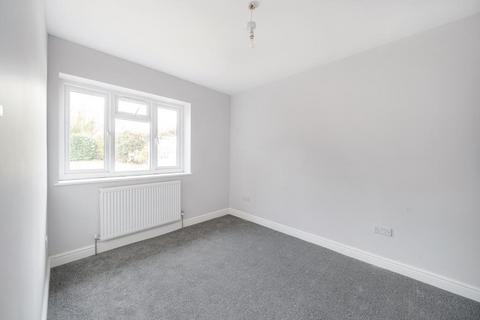 5 bedroom semi-detached house for sale - West End,  Surrey,  GU24