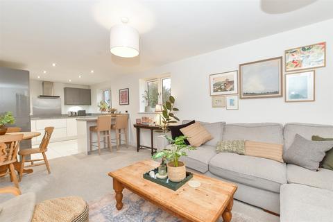 2 bedroom ground floor maisonette for sale, Clay Lane, Chichester, West Sussex