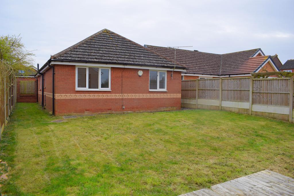 Bader Way, Kirton Lindsey, DN21 3 bed bungalow for sale £265,000