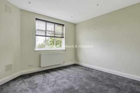 1 bedroom apartment to rent, Haslemere Road London N8