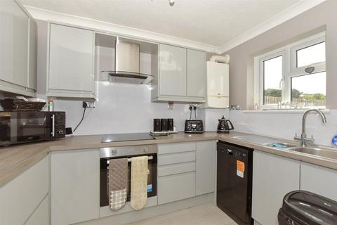 2 bedroom terraced house for sale - Semple Gardens, Chatham, Kent