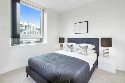 2 bedroom flat for sale - Cascade Court, London SW11