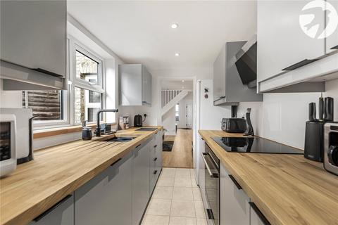 11 Broomfield Road, Swanscombe, DA10 0LU