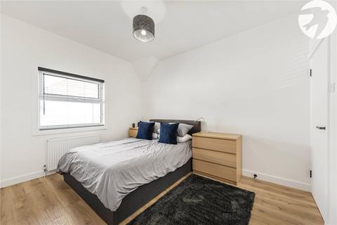 11 Broomfield Road, Swanscombe, DA10 0LU