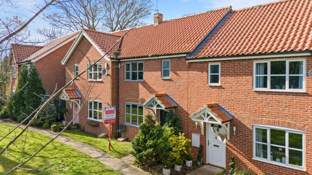 Cooks Lane, Great Coates, Grimsby... 3 bed terraced house for sale £