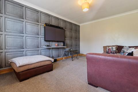 12 Cooks Lane, Great Coates, Grimsby, DN37 9NW